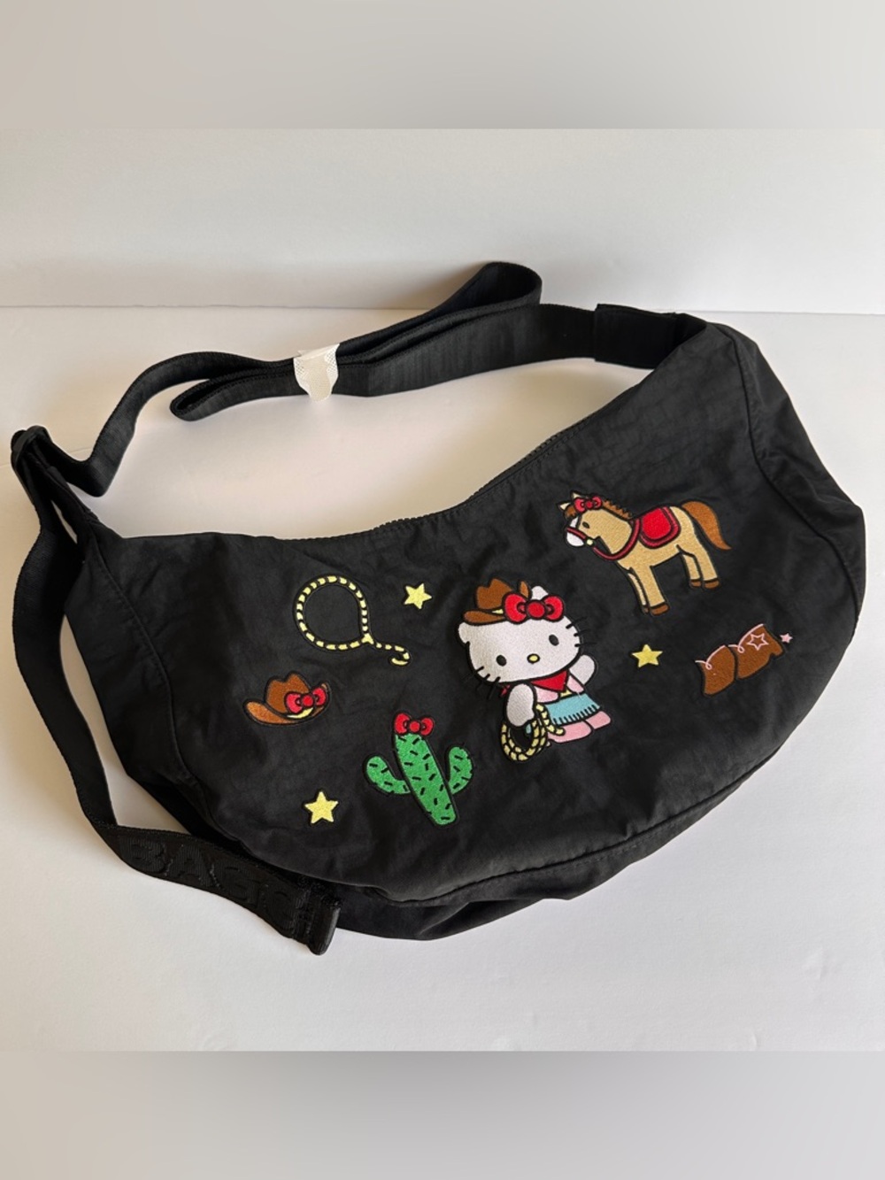 NWT Baggu Helly Kitty Cowboy Medium Crescent Bag